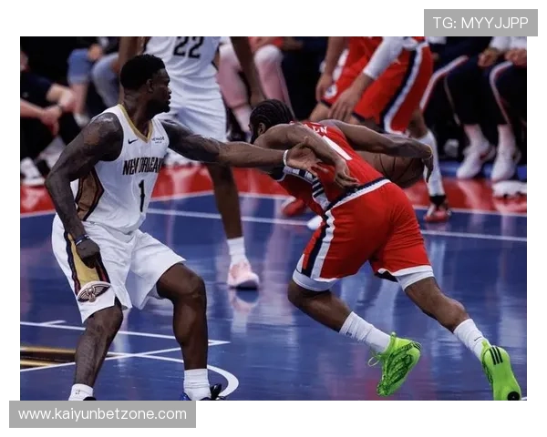 NBA季后赛格局突变多队争冠激烈球星表现引爆联盟热议持续升温