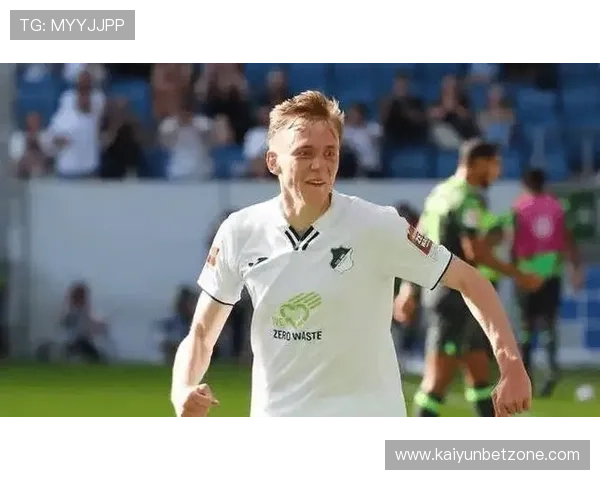 普鲁士门兴格拉德巴赫俱乐部最新动态及未来赛季战术调整分析