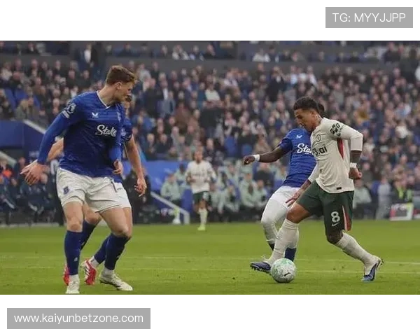 切尔西俱乐部新赛季阵容调整与核心球员转会最新动态