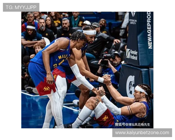 NBA鹈鹕阵容再迎调整季后赛前景引发球迷持续热议